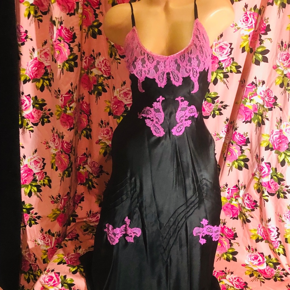 Betsey Johnson midi dress pink lace vintage retro